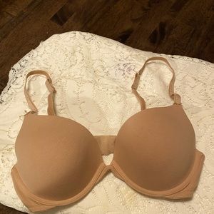Victoria’s Secret Push-up bra Size 36c